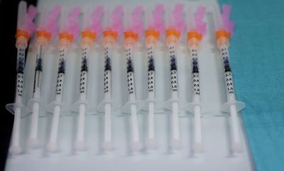 Los agendamientos para la vacuna contra el coronavirus podrán realizarse a partir de febrero - Nacionales - ABC Color