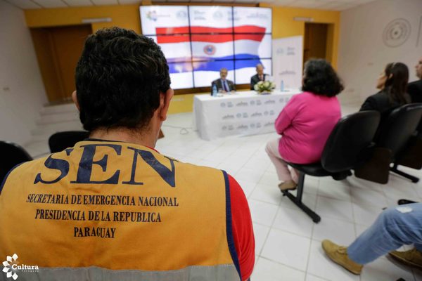 Varios puntos de inundaciones moviliza a Emergencia Nacional - Ñanduti