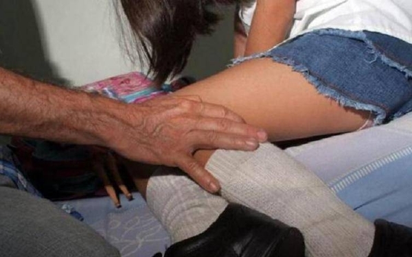 HOY / Hombre supuestamente abusaba de la nieta de su pareja