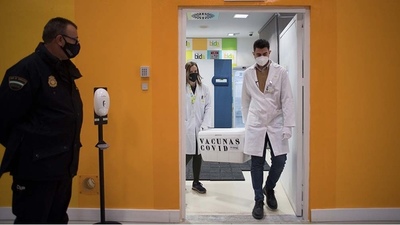 Madrid frena la vacunación al menos por dos semanas debido a la falta de dosis - Megacadena — Últimas Noticias de Paraguay