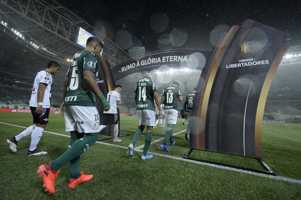 Ronaldo tiene a dos paraguayos en su once ideal de la Libertadores