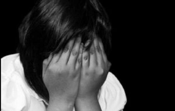 CDE: Niña de 12 años embarazada tras abuso