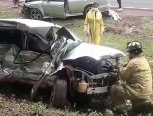 Accidente de tránsito en Coronel Oviedo - Noticiero Paraguay