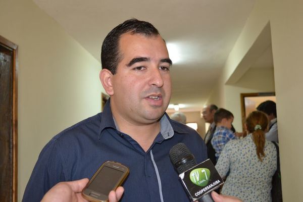 Colorados se quedan sin candidato de consenso para la intendencia de Yabebyry - Nacionales - ABC Color