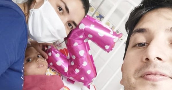 La Nación / “Que la fe y el amor nunca acaben”: Bianca y sus padres volvieron a casa tras el día Z