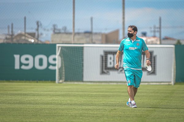 Recuperado del COVID, Morínigo vuelve a los entrenamientos de Coritiba