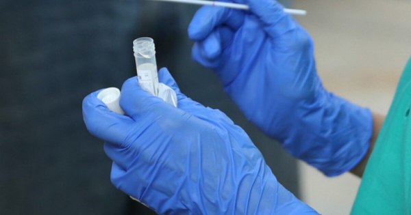 La Nación / Hisopado de covid-19 en hospital de Encarnación