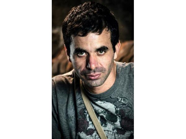 Audiovisual explora la vida en las tablas de grandes figuras del teatro