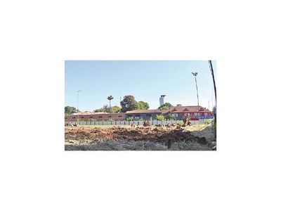Exigen  que se pare la   obra en predio de ex asociación del IPS