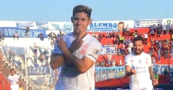 La Nación / El sueño asegurado para Salcedo