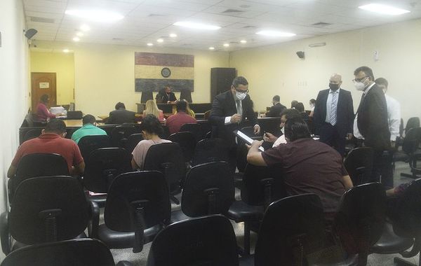 Guardiacárceles cómplices del narco “Samura” enfrentarán juicio oral - Nacionales - ABC Color