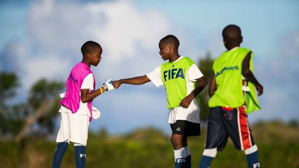 HOY / FIFA presenta un programa para la protección de la infancia en el fútbol