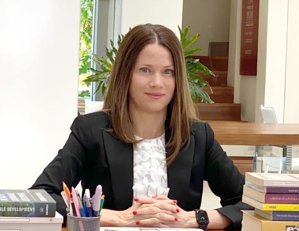Embajadora Estefanía Laterza asumió la dirección de REDIEX