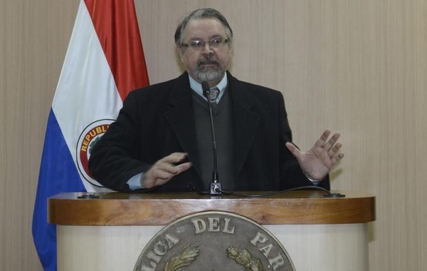 Anexo C: López Flores reemplaza a Richer en equipo negociador