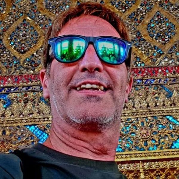 Polémico periodista Enrique Vargas Peña se burla de Pedro Juan Caballero