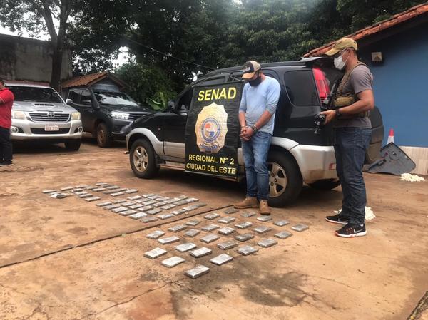 Hallan marihuana en camioneta con doble fondo en CDE