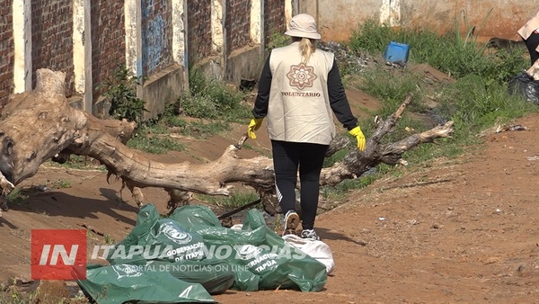 LLAMAN A RECOGER HASTA EL MÁS MÍNIMO RECIPIENTE QUE PUEDA JUNTAR AGUA