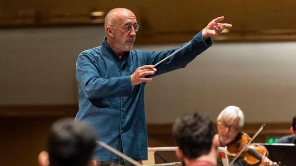 Lano regresa para dirigir Orquesta Sinfónica de Uruguay