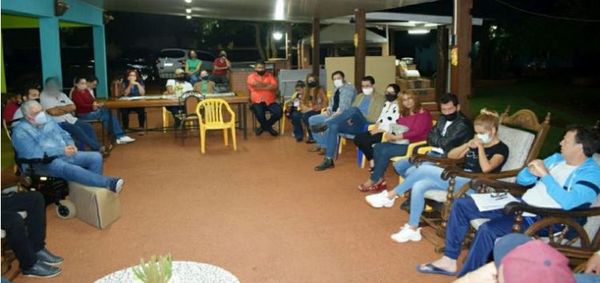 Dr. Juan C. Alvarenga se suma al Equipo Joven con miras a las elecciones Municipal