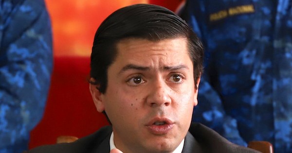 La Nación / Siguen dilatando el juicio por el asesinato de Rodrigo Quintana