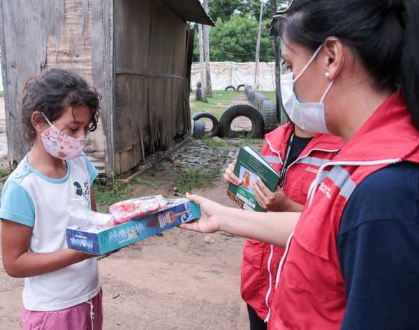 Niñas, niños y adolescentes recibieron alimentos y juguetes | .::Agencia IP::.