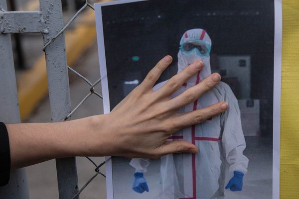 La covid-19 ha causado la muerte de 56 funcionarios de salud en Guatemala - MarketData