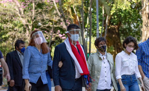 HOY / Partido Febrerista apoya a Efraín, quien “avisó” que no cumpliría medidas