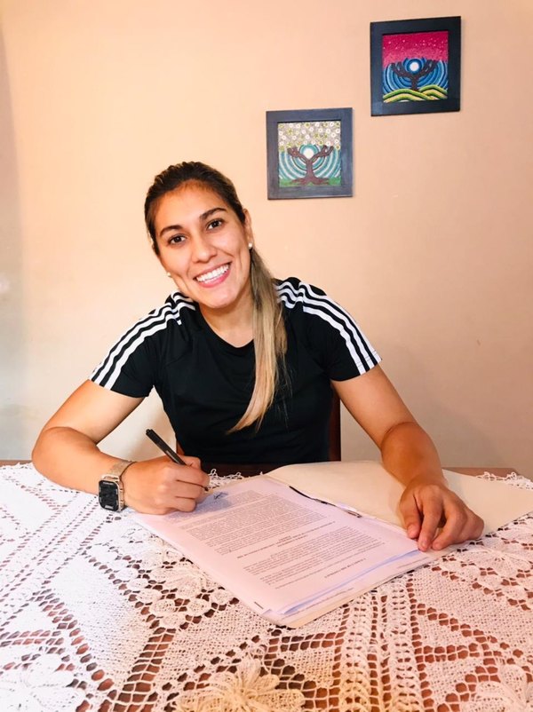 Laura Romero es transferida y jugará en el fútbol europeo