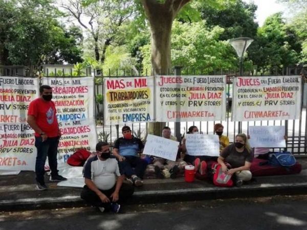 Empleados de Citymarket en huelga de hambre ante falta de respuestas