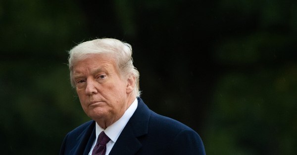 La Nación / YouTube suspende a Trump indefinidamente