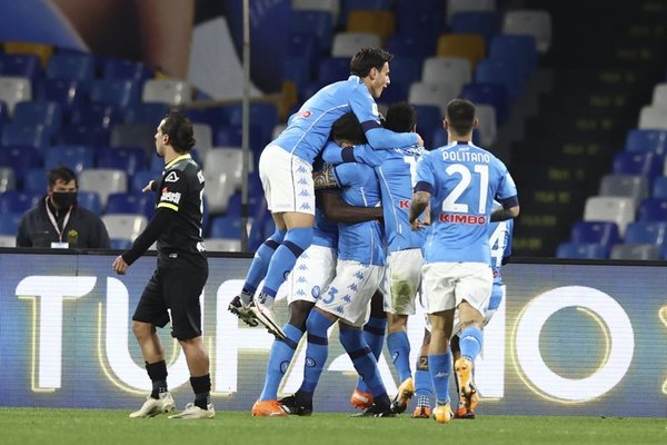 Napoli también se anota en semifinales de la Copa Italia