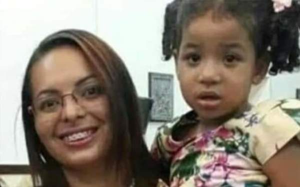 "Maté al demonio", dijo una madre que le arrancó los ojos a su pequeña hija – Prensa 5