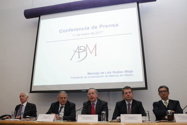 Bancos mexicanos alegan "sana competencia" tras sanción por acuerdos ilegales - MarketData
