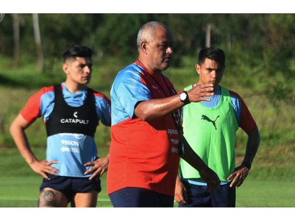 Chiqui Arce cerró el cupo de contrataciones en Cerro
