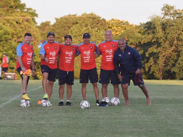 Chiqui Arce cerró el cupo de contrataciones en Cerro
