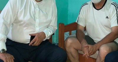La Nación / Lugo visita a Efraín Alegre en la Agrupación Especializada