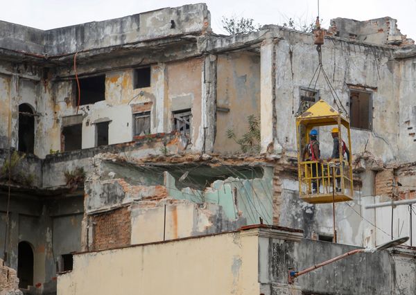 "Pincha" o muerte: los cubanos tienen que trabajar para sobrevivir - MarketData