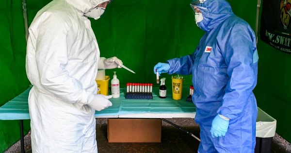 La Nación / “No es doloroso, pero sí superhumillante”: critican hisopado rectal en China