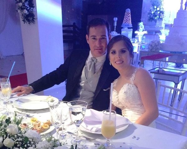 Video: momento en que matan al piloto que llegaba a la casa de su esposa… y la reacción del suegro