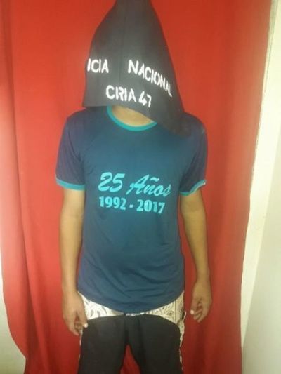 Vecinos rescataron a una mujer de su propio hijo: la quiso matar a machetazos