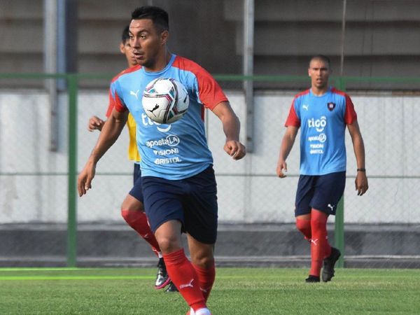 El Chiqui prueba el once ante River