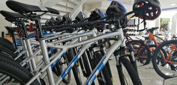 HOY / Tras la adquisición de biciclos, reforzarán controles policiales en Costanera Norte