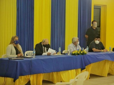 Incidentes en asamblea luqueña