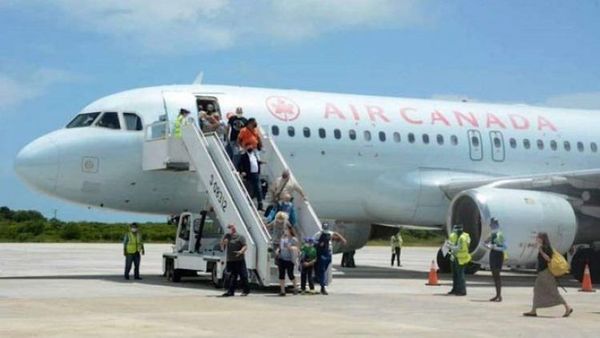 Canadá suspende vuelos a Cuba debido a la pandemia