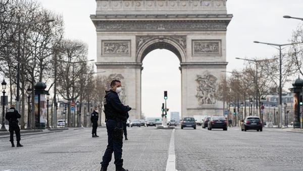 Francia se cierra con la esperanza de evitar o retrasar otro confinamiento