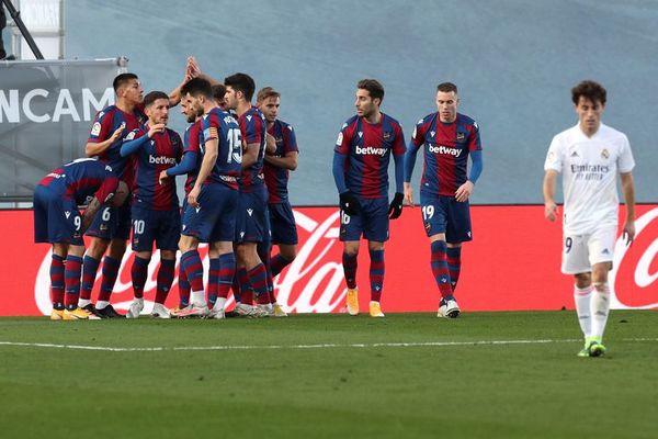 El Real Madrid se aleja de la Liga - Fútbol - ABC Color