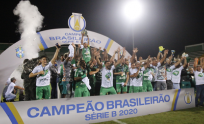 HOY / Chapecoense se corona campeón con un sobreviviente del accidente 2016