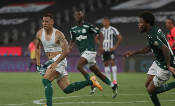 HOY / Palmeiras grita campeón después de 22 años