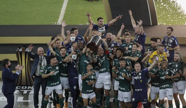 Palmeiras y Gustavo Gómez, en lo más alto de América