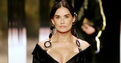 La Nación / París en modo covid, los 15 de Mercy, Carolina a los 64 y ya nadie reconoce a Demi